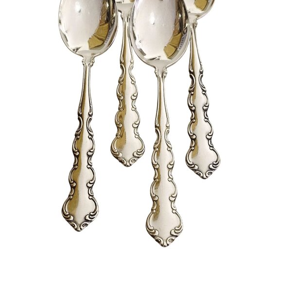 4 Oneida Deluxe Mozart Soup Spoons scalloped edge baroque scrolls 80s vtg stainl - Picture 3 of 10
